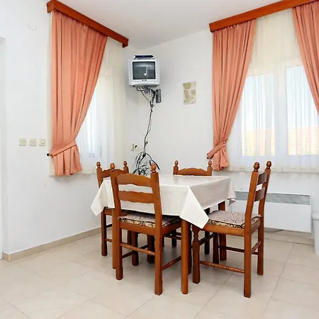 With Parking Space Lumbarda, Korcula - 4352 Apartament *