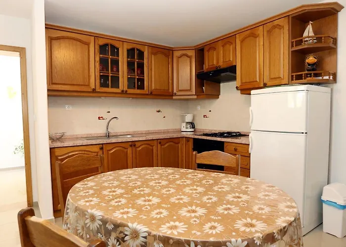 With Parking Space Lumbarda, Korcula - 4352 *