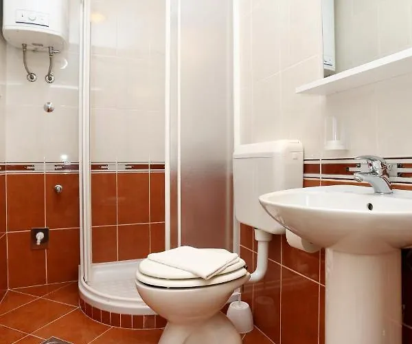 Appartement With Parking Space Lumbarda, Korcula - 4352 *